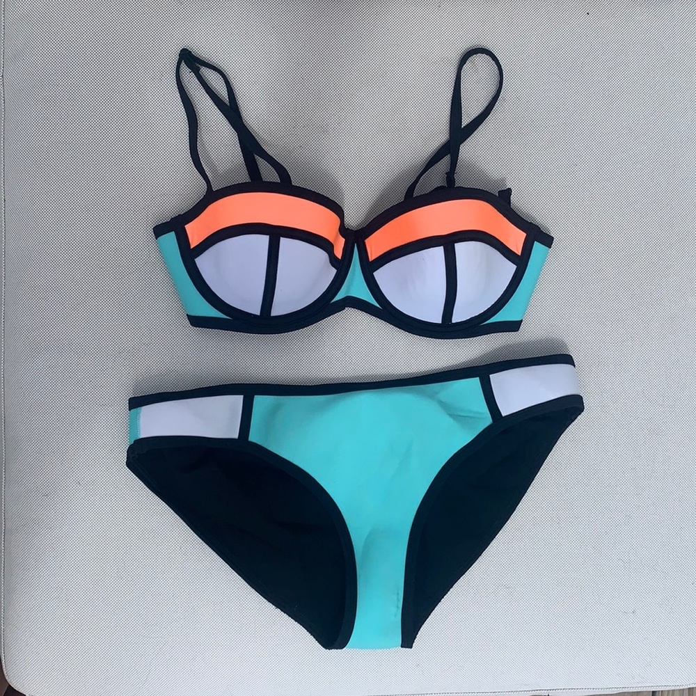 Triangl bikini